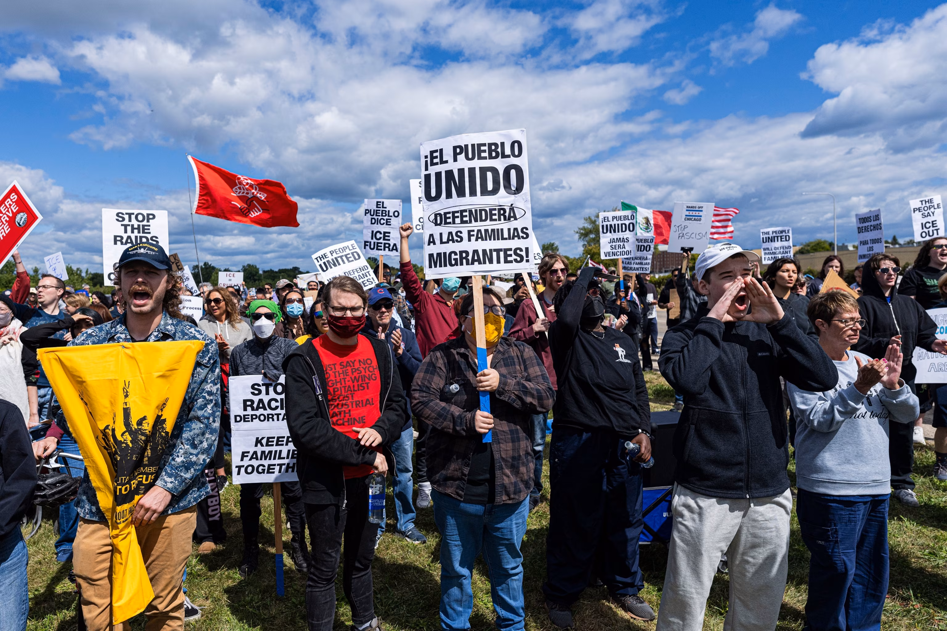 Legal Challenge Filed by Minnesota and Illinois Seeks to Halt Federal Immigration Enforcement Surge chicago 2 1757196349075 hpMain