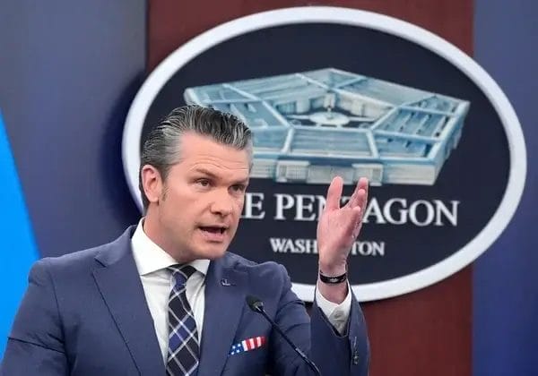 Hegseth Signals Critical Phase in Iran War as Trump Urges Allies to Secure Oil from Hormuz webp 8